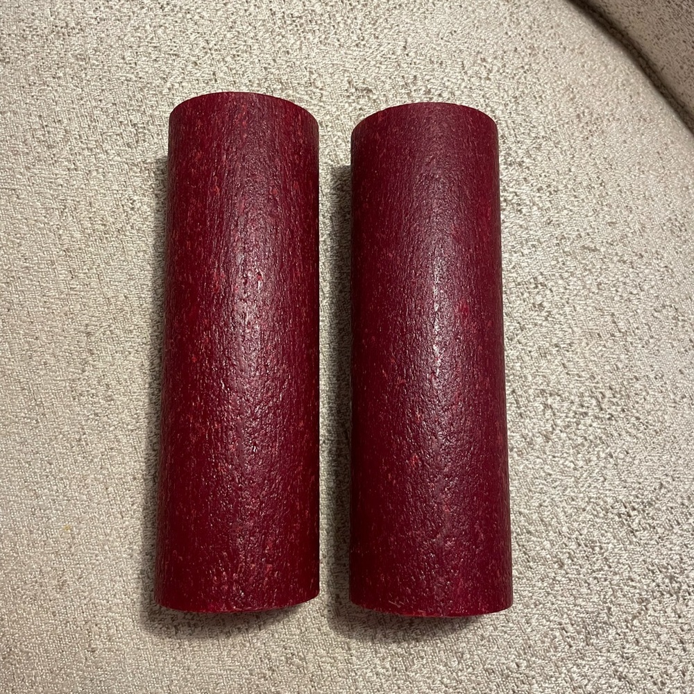 Root Timberland Burgundy 3x9 Pillar Candles